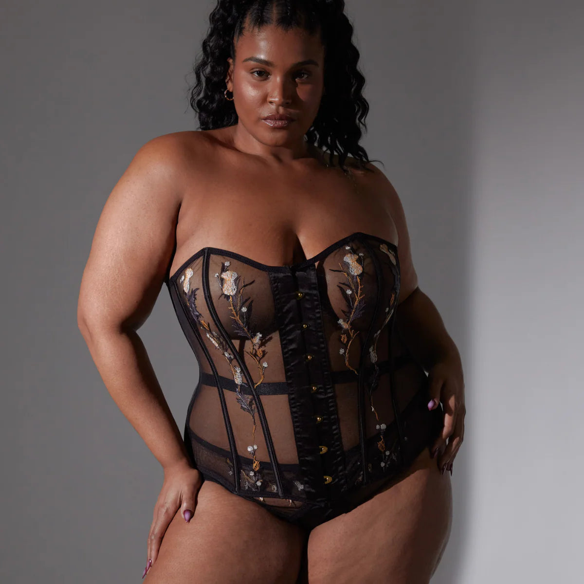 Cirsi the Sorceress Embroidered Corset in Black