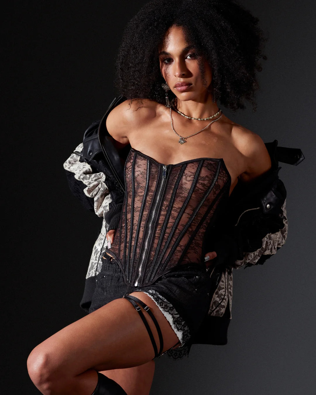 Mosaics of Ravenna Lace Corset in Black