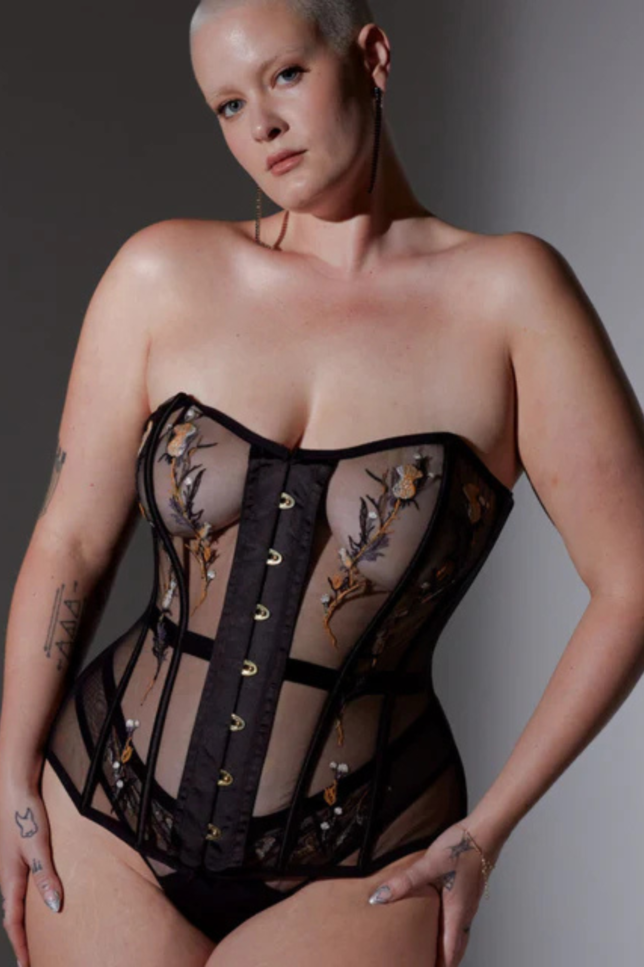 Cirsi the Sorceress Embroidered Corset in Black