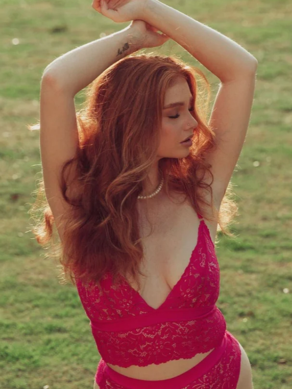 %Kilo Brava Lace Longline Bralette in Azalea Pink