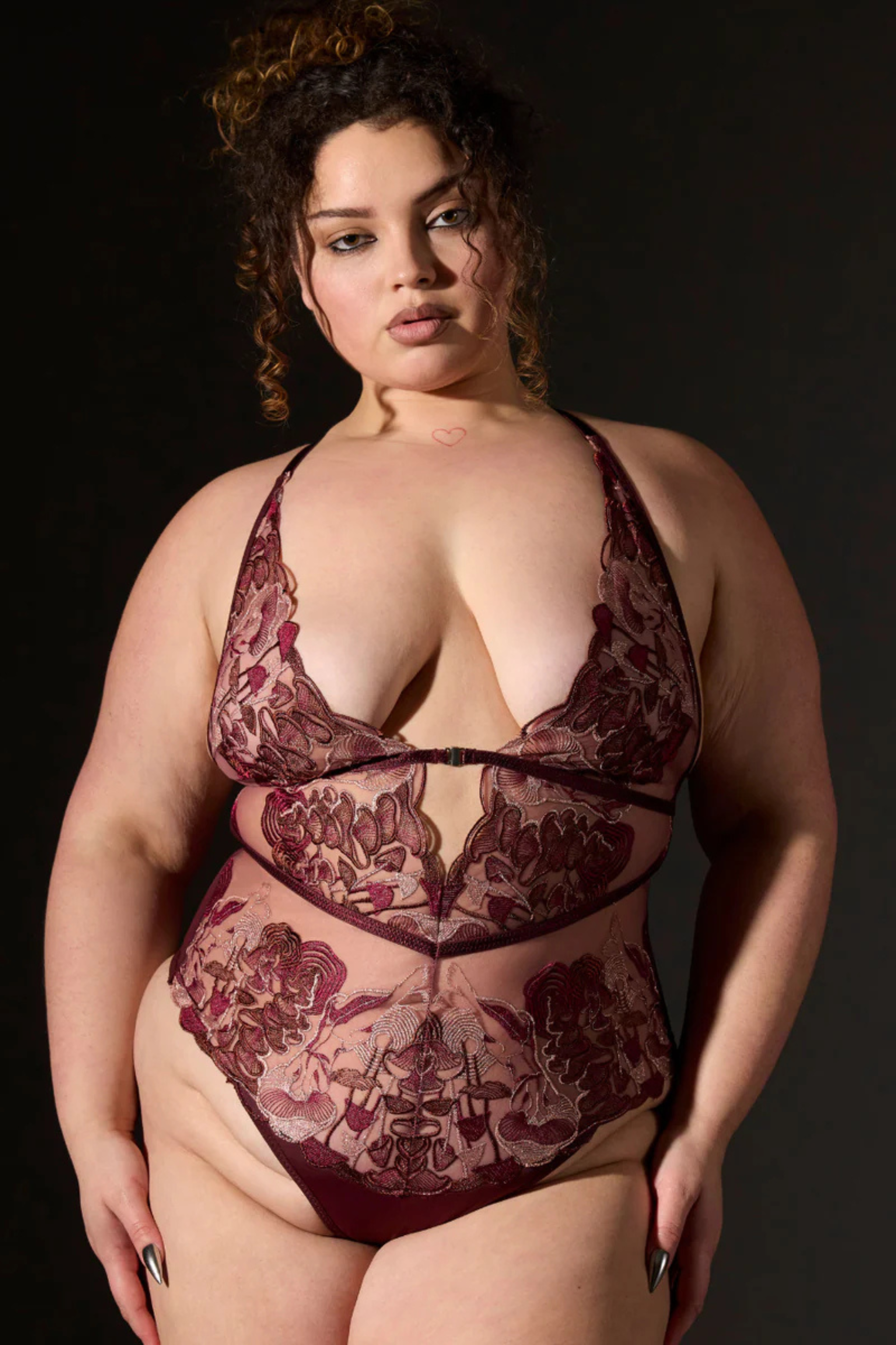 Wild Chanterelle Dreams Embroidered Bodysuit in Mauve