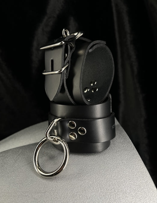 Anything But Basic Unlined Leather Wrist Cuffs in Black