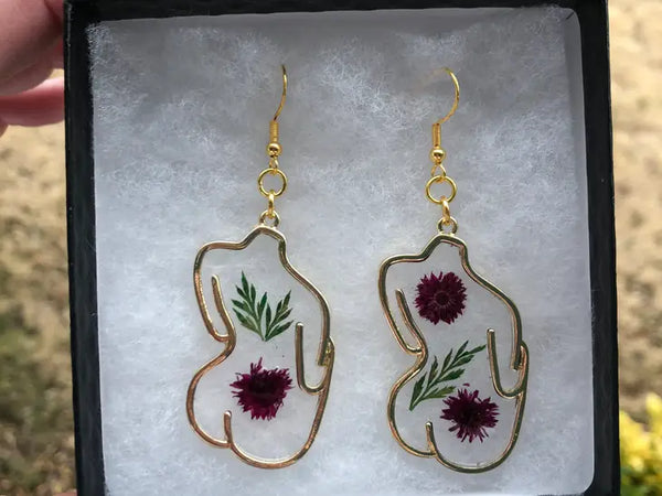 Body Form Floral Resin Earrings in Gold