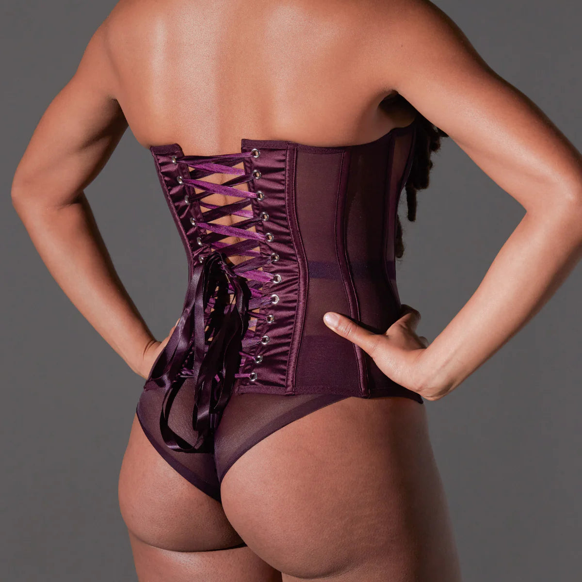 The Sorceress Embroidered Bustier in Cordial