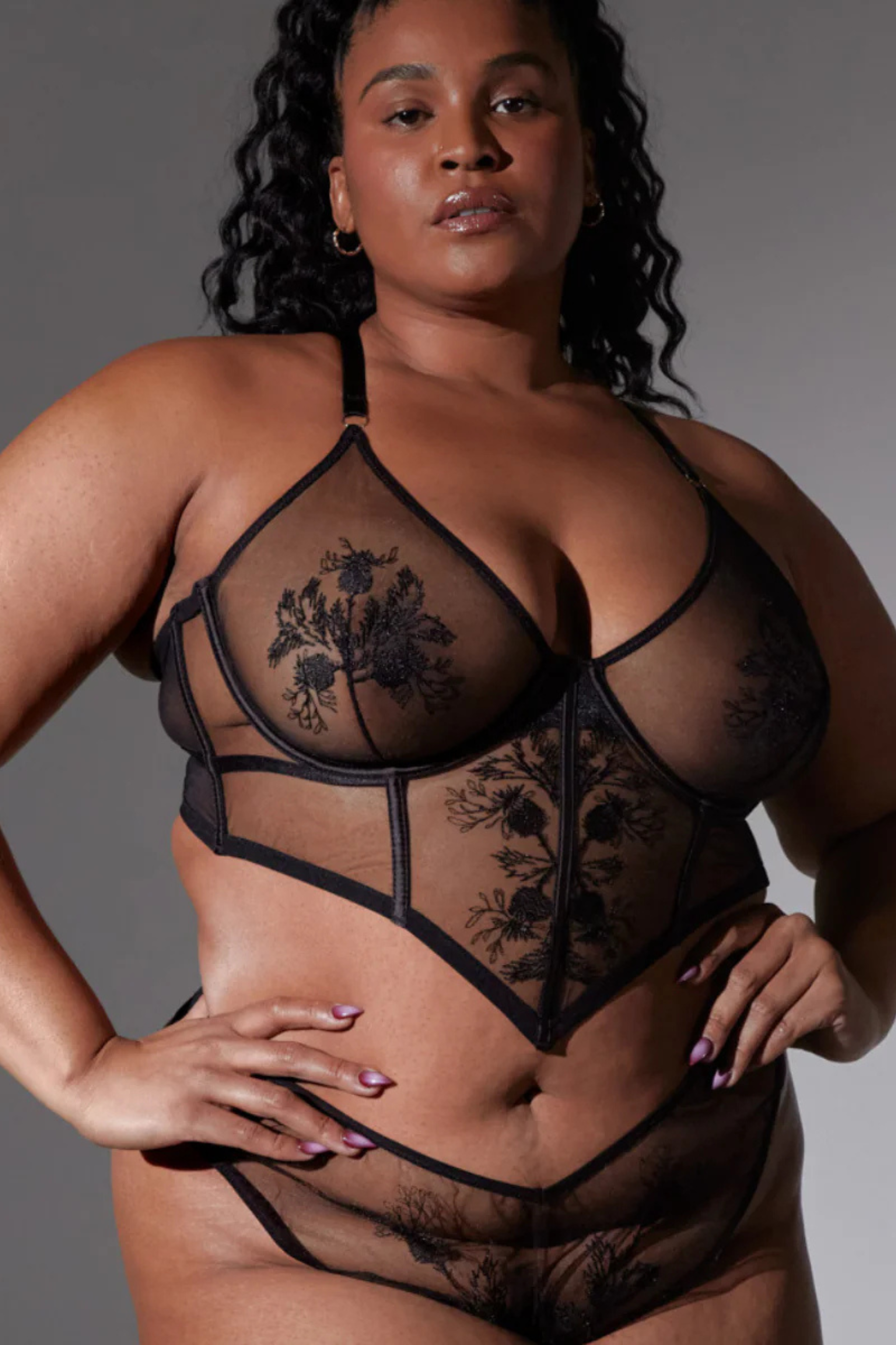 Verona's Courtyard Bustier in Black