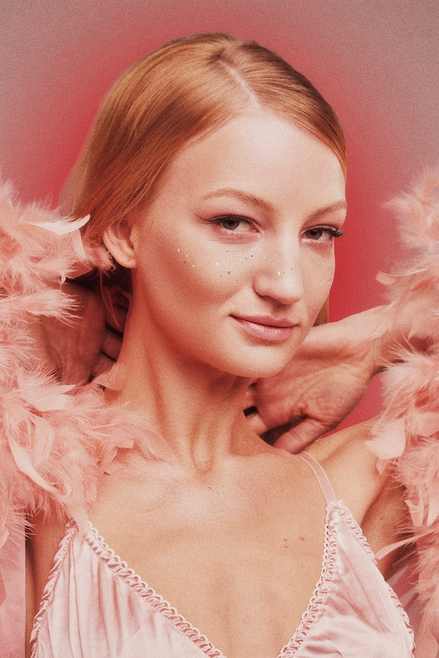 Fazit Glitter Freckles in Candy Hearts